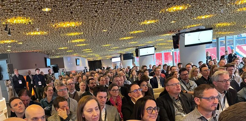 Full House bei der Ftapi CPT: Rund 500 Gäste waren in die Allianz Arena in München gekommen. (Bild: Vogel IT-Medien)