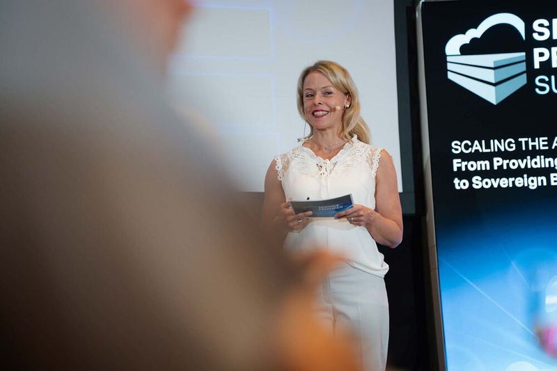 Eva Kanzler, Director Vogel IT Akademie (Bild: Werbefotografie Emme)