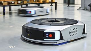 Autonome mobile Roboter (AMR) von Körber halten Tausende Lieferketten weltweit in Bewegung. Die Systemintegrationskompetenz dazu vereint Körber in seinem Geschäftsfeld Supply Chain. (Bild: Körber BA Supply Chain)