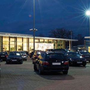 Die May & Olde-Filiale in Halstenbek findet sich unter der Adresse Stawedder 14-20.