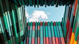 Gegenüber einer physischen Infrastruktur hat die Cloud beim Aufbau einer IIoT-Plattform einige Vorteile. (Bild: gemeinfrei)