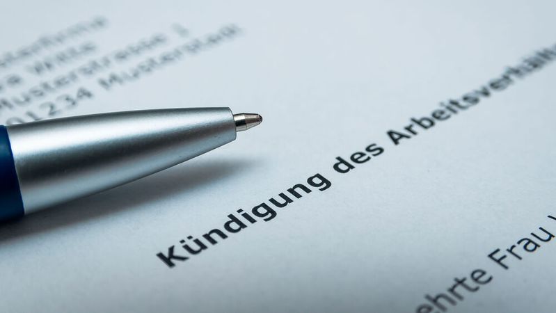 Die Zahl der Beschäftigten im Maschinen- und Anlagenbau in Deutschland ist weiter rückläufig. (Bild: ©  Stockfotos-MG - stock.adobe.com)