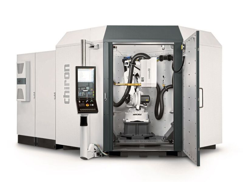 Wirtschaftlich instand­setzen: Für grosse, schwierig zu beschaffende und kostenintensive Bauteile nutzt man vorteilhaft das Laserauftrags­schweissen auf der  Maschine von Chiron.  (Chiron)