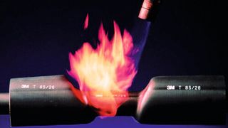 Die Garnitur ist gemäß der Norm für Pressverbinder freigegeben und kann für ungeschirmte, nicht armierte 4- oder 5-Leiter-Kabel bis 1 kV genutzt werden. (Bild: Infratron)