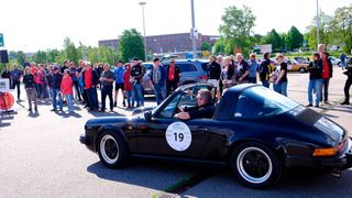 Die Resonanz der Zuschauer und des sachverständigen Publikums wird auch bei der bevorstehenden Sächsischen Meister-Classic wieder sehr positiv sein. Davon ist der Veranstalter, die Kfz-Innung Sachsen-West, überzeugt. Schon seit Monaten ist die Oldtimer-Rallye ausgebucht. (Bild: Zietz – VCG)