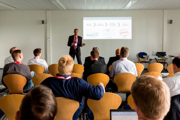 Impressionen vom 11. Anwenderkongress Steckverbinder im VCC Würzburg (Bild: Stefan Bausewein)