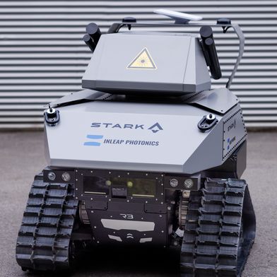 The Inleap Fastlight Shield integrated on a compact UGV platform for deployment in mobile C-UAS scenarios. (Source: Inleap Photonics GmbH)