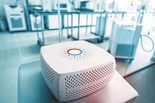 Mit der Technologiedemonstration „Hey Lauda“ lassen sich die Prozessthermostate erstmalig mittels einer intuitiven Sprachsteuerung bedienen. (Bild:  nnn)