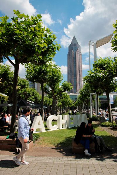 Impressionen aus den Hallen und von der Freifläche der Achema 2024. (Bild: Ernhofer / PROCESS)