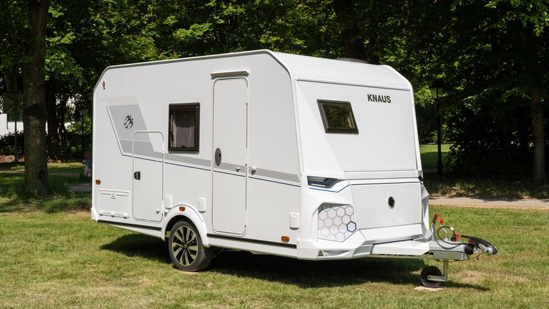 Knaus hat einen leichten Wohnwagen für E-Autos entwickelt. (Bild: Knaus)