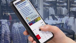 Leicht und flach passt das Handheld in jede Kleidungstasche und verfügt dennoch über Schutzklasse IP54. Bild: Casio (Archiv: Vogel Business Media)