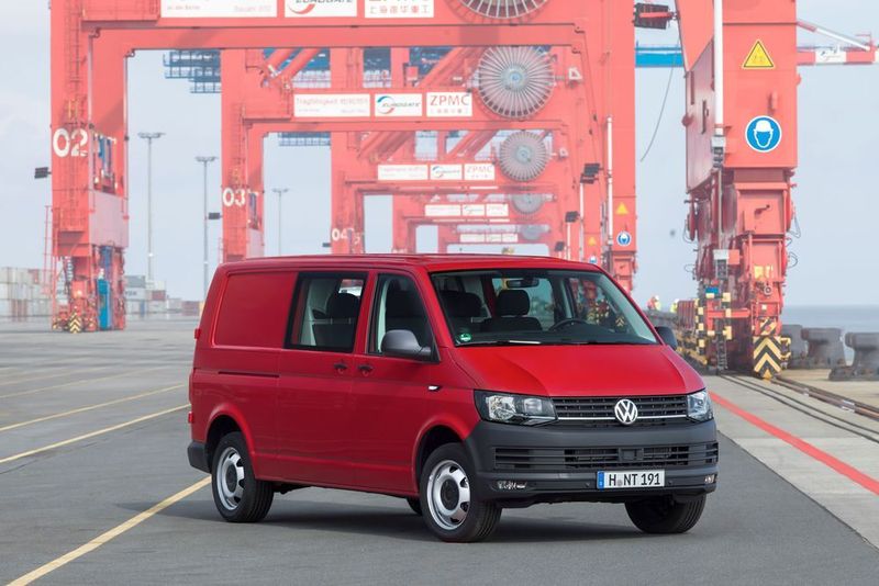 Platz 1 bei den Utilities: VW Transporter mit 3.010 Neuzulassungen. (VW)