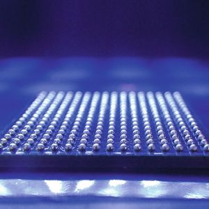 Schablone mit Balls: Die Herausforderung liegt nicht allein bei der Anzahl der Kugeln. Auch ihre Geometrie und ihr Aufbau stehen im Fokus der Planer.(Bild:  Kraus Hardware)