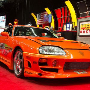 Ein Auto für Menschen mit Benzin im Blut ist der Toyota Supra der vierten Generation – bekannt aus dem ersten Fast and Furious-Film. Im Bild das Original-Auto, das 2015 von Mecum Auctions versteigert wurde.(Bild:  Mecum Auctions)