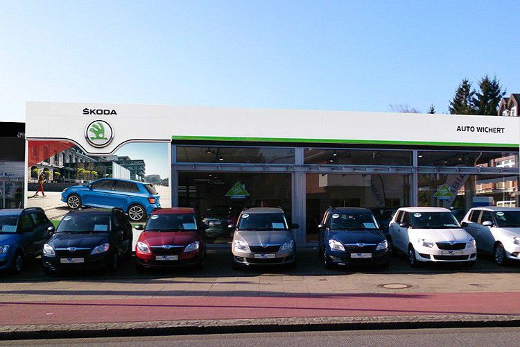 Das Autohaus Wichert hat seinen Skoda-Betrieb in Norderstedt an die aktuelle CI des Importeurs angepasst. (Foto: Auto Wichert)