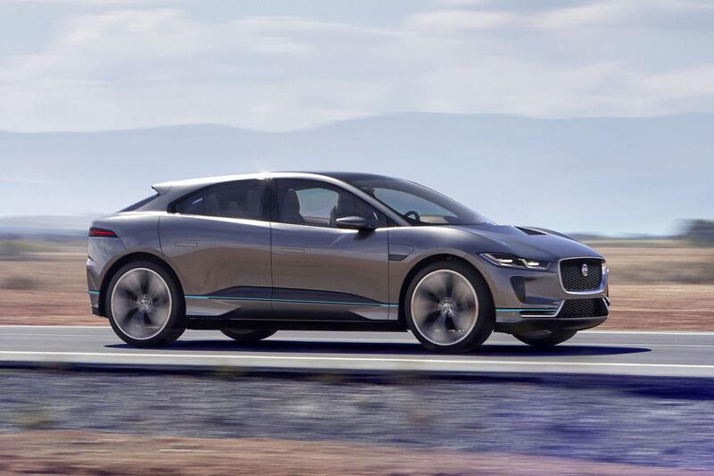 Mit dem I-Pace plant Jaguar einen Stromer, der Jagd auf Teslas Model X machen könnte. (Jaguar)