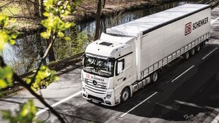 Mit „Premium 10“ startet DB Schenker die europaweite Einführung der zeitdefinierten, garantierten Lieferzeit bis 10 Uhr. (DB Schenker)