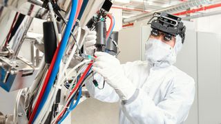 fraunhofer-fep-securear (Quelle: Fraunhofer FEP, Fotografin: Claudia Jacquemin)