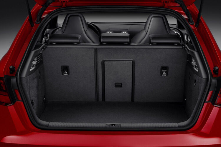 Ein Sportwagen mit Kofferraum: Das ist der Vorteil sportlicher Derivate von Serienprodukten mit Familiencharakter. (Foto: Audi)