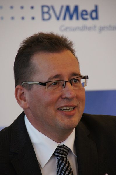 Medizinprodukteexperte Dr. Matthias Neumann hält am 6. Mai den Eröffnungsvortrag. Sein Thema: die EU-Verordnungen über IVD und Medizinprodukte. (Bild: BVMed)