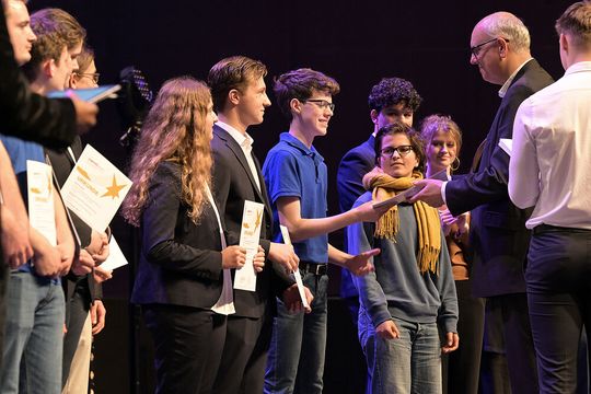 Siegerehrung beim Jugend-forscht-Wettbewerb 2023 Siegerehrung beim Jugend-forscht-Wettbewerb 2023