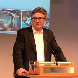 (Michel / »kfz-betrieb«)