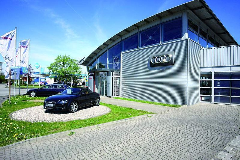 Seit 2008 auch in Kiel: Der Audi-Hangar des Autohauses Kath in Kiel Kath (Archiv: Vogel Business Media)