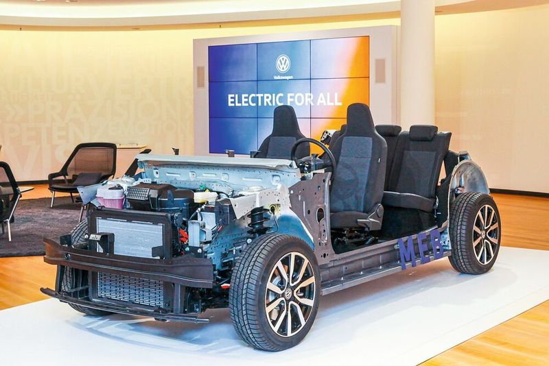 The modular electric drive system is a completely new platform for the electric vehicles of the Volkswagen Group. (Volkswagen AG)