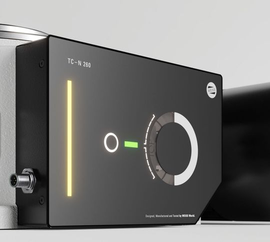 Die visuelle Interaktion zwischen Rundschalttisch und Maschinenbediener ist nur der erste Schritt. Zukünftig dient als Smart Board als zentrale Schnittstelle zur Implementie- rung digitaler Services.(Bild:  Weiss GmbH)