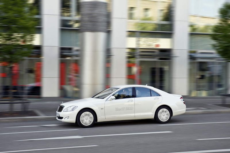 Im Stadtverkehr entfaltet der Hybridantrieb sein Sparpotenzial am besten. (Archiv: Vogel Business Media)