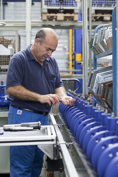 Die deutschen Hersteller von Industriearmaturen haben gut zu tun - entgegen dem allgemeinen Maschinenbautrend ist die Branche 2013 deutlich gewachsen. (Bild: KSB)