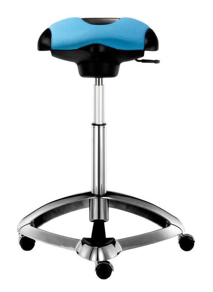Bild 3: Stehsitze berücksichtigen die speziellen ergonomischen Anforderungen von Produktionsmitarbeitern.Bilder: Dauphin (Archiv: Vogel Business Media)