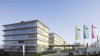 Bei Schaeffler erhalten die Mitarbeiter 2011 mehr Geld.  (Bild: Schaeffler)
