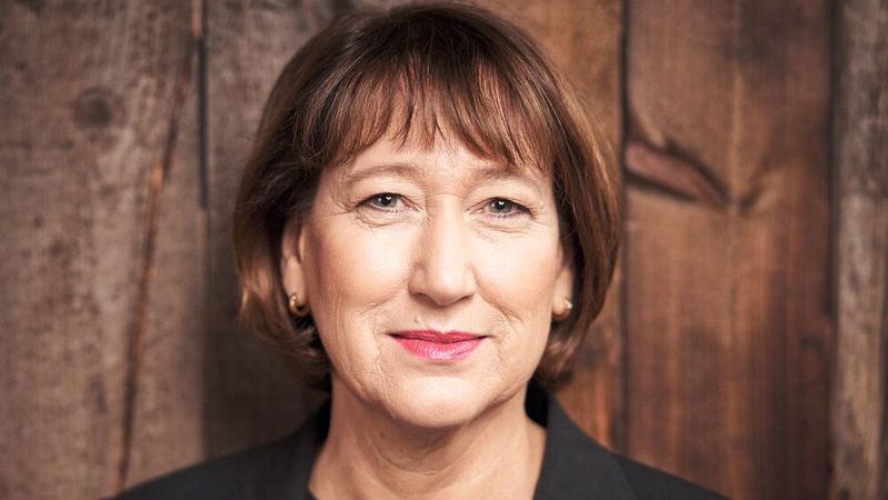 VDA-Präsidentin Hildegard Müller fordert die Bundesregierung und Brüssel auf, in Deutschland und in die EU als weltweit bedeutende Industriestandorte zu investieren.(Bild:  VDA)