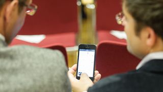 Wie sicher sind Sie vor Cyberangriffen? IT-Sicherheit sollte jeden etwas angehen. (Bild: Daniel Sadrowski)