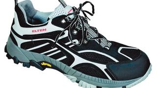Der Sicherheitsschuh Racer S1 ist das erste Modell seiner neuen Serie Runners, die auf einem besonderen Sohlenkonzept basiert.  Bild: Elten (Archiv: Vogel Business Media)
