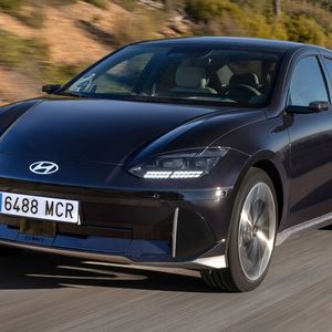 Der Ioniq 6 setzt auf ein ausdrucksstarkes Design.(Bild:  Hyundai)