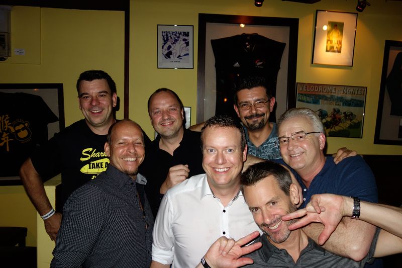 Besa connected: (v. l.) Johannes Schneider, Sharkoon, Christian Pirch, CyberPower, Sven Buchheim, bluechip, Ralf Schweitzer, GSD, Bogdan Kruszewski, bluechip, Mike Finckh und Gero Weber, Modinice (Bild: IT-BUSINESS)