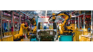 Das Cloud Edge Gateway GS.Gate lässt sich herstellerunabhängig an Maschinen anbinden und vereint Edge Gateway und Firewall auf einer kompakten Plattform.  (Bild: Genau)