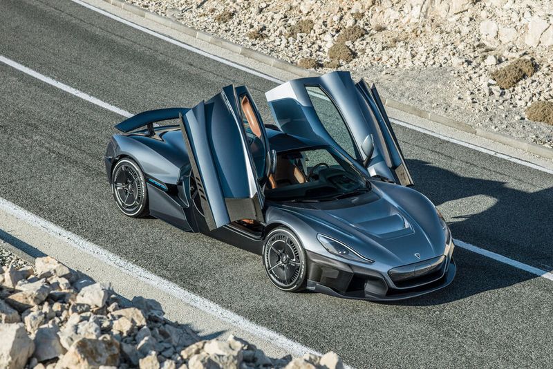 Das Geschoss gibt seine Leistung über vier Elektromotoren an die Räder ab. (Bild: Rimac)
