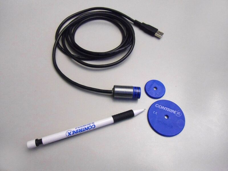 Nur 35 mm lang: der Miniatur-Schreib-/Lesekopf ConIdent HF mit USBAnschluss und M18-Gewindegehäuse. (Contrinex)