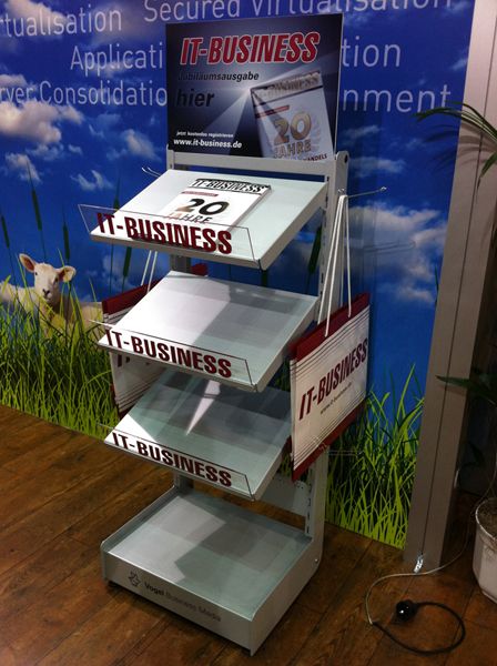 Schnell vergriffen war auch die Jubiläumsausgabe der IT-BUSINESS. (Bild: ih)