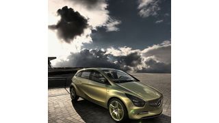 Laut einer neuen Studie ziehen für die Automobilindustrie in den kommenden Jahren noch dunklere Wolken auf. Bild: Daimler (Archiv: Vogel Business Media)