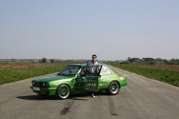 Der Rimac e-M3: der auf Elektroantrieb umgerüstete Oldtimer BMW E30 Baujahr 1984 auf Rekordfahrt (Rimac Automobili)