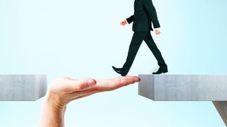 ELN will für seine 850 Teilnehmerbetriebe im Fahrzeughandel eine Brücke bauen, um die Krise besser bewältigen zu können. (Bild: ELN)