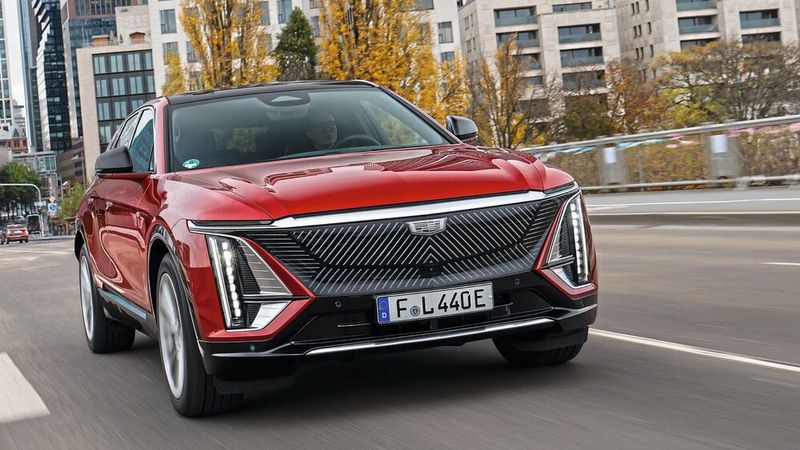 Hinsichtlich Optik und Praktikabilität gelingt Cadillac mit dem Lyriq der Sprung in die Neuzeit. (Bild: www.weigl.biz)