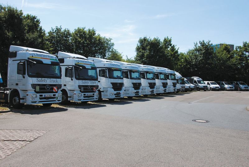 Die Lkw-Vermietung ist ein wichtiges Geschäftsfeld. Im nächsten Jahr nimmt der Betrieb auch Busse in sein Vermietprogramm auf. (Archiv: Vogel Business Media)