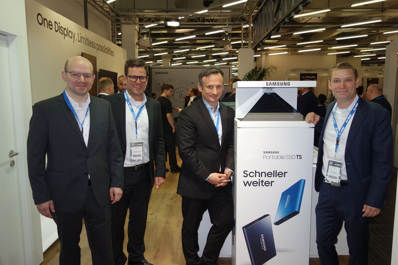 Das Storage Samsung Team, (v. l.) Patrick Vogt, Wolfgang Anderiasch, Wojtek Rudko und Carsten Müller. (Bild: IT-BUSINESS)