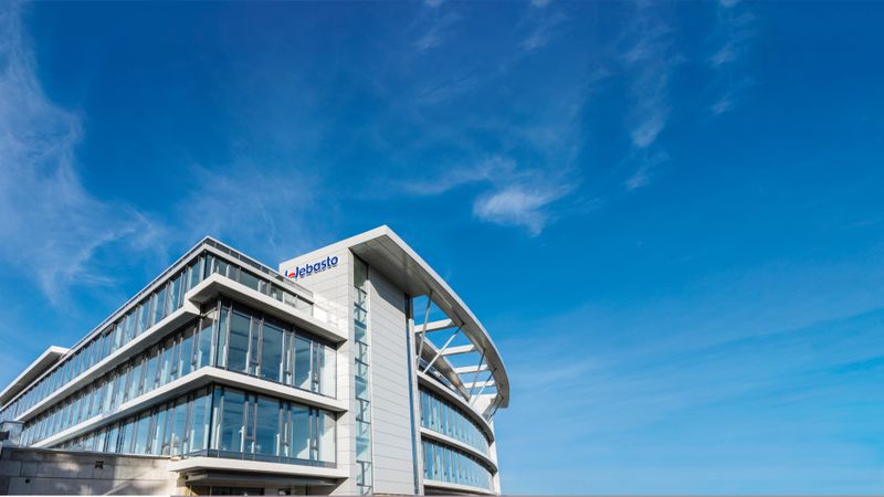 Unternehmenszentrale von Webasto in Stockdorf bei München.(Bild:  Webasto)