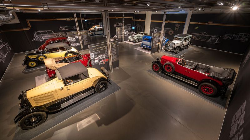 Die Sonderausstellung enthält 13 historische Fahrzeuge, davon zehn aus der Vorkriegszeit.  (Bild: Stefan Warter/Audi AG)